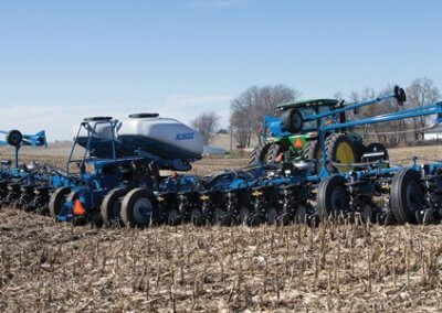 Let the proven Ag Leader® Integra control your Kinze 4900 planter!