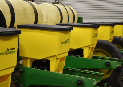 Which Planter Technology Is Right for You? Clutches vs. Electric Drives vs. High Speed